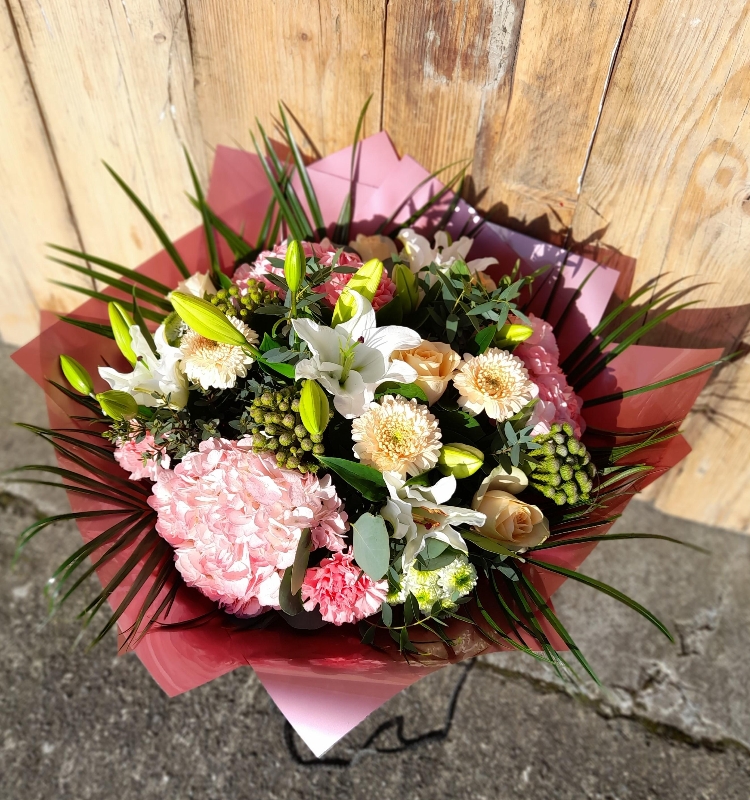 Mothers Day Pastel Florist Choice Handtied